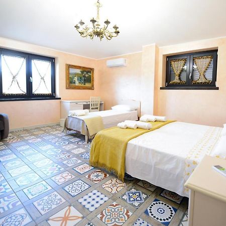 Domus Ansantica Villa Villamaina Eksteriør billede