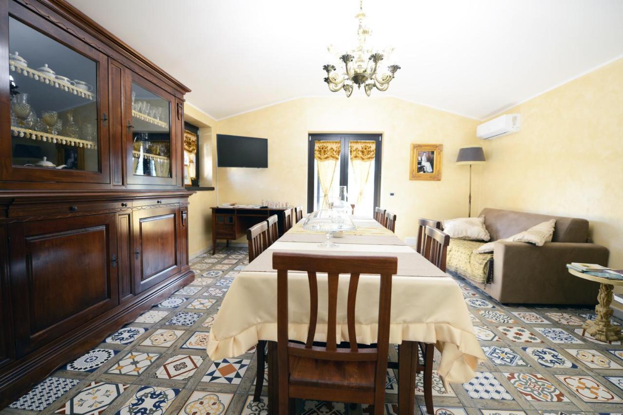 Domus Ansantica Villa Villamaina Eksteriør billede